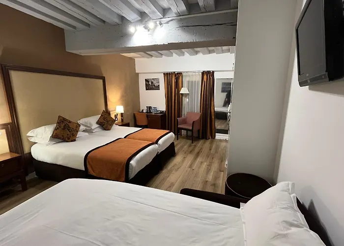 Hotel 85 Saint Honore 3*