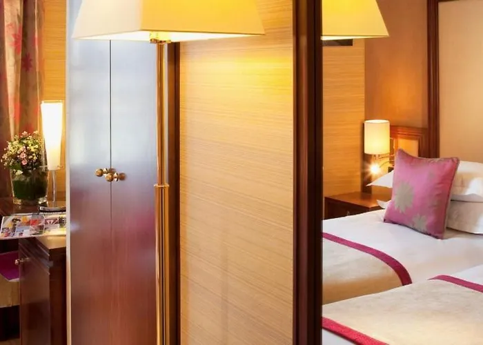 85 Saint Honore 3* París