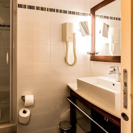 Saint Honoré Hotel 3*