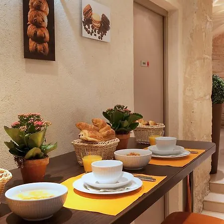 Hotel Saint Honoré 3*