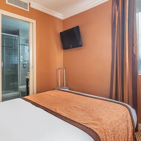 Hotel 85 Saint Honore 3*