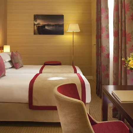 Hotel 85 Saint Honore 3*