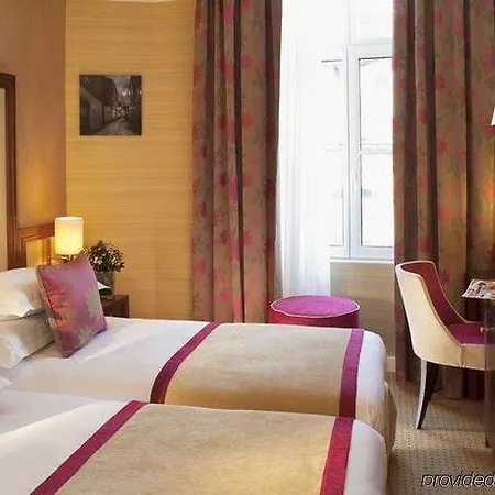 85 Saint Honore Hotel
