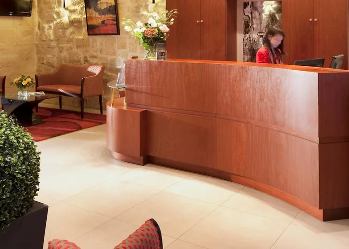 85 Saint Honore Szálloda 3*