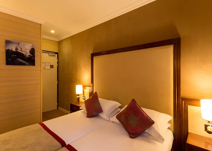85 Saint Honore 3* Париж