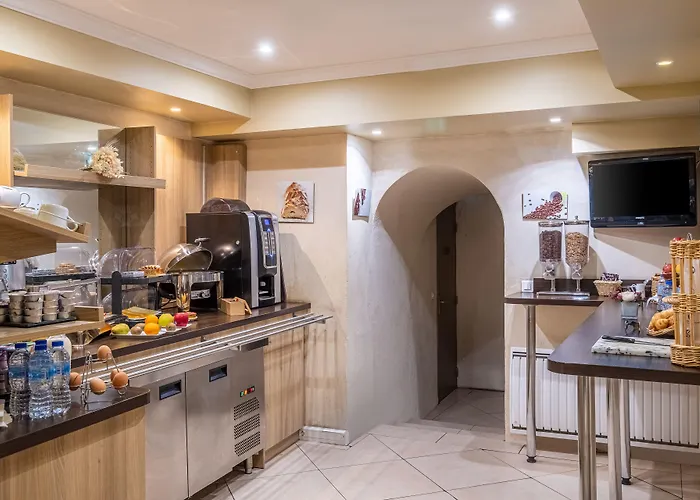 85 Saint Honore Szálloda 3*