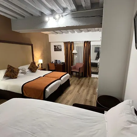 Hotel 85 Saint Honore 3*