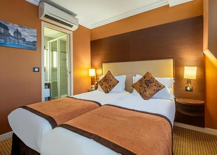 85 Saint Honore Hotel