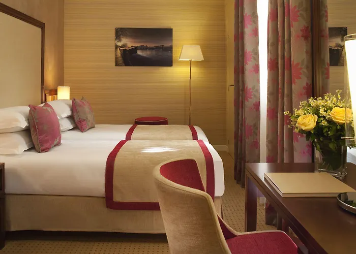 Hotel 85 Saint Honore 3*