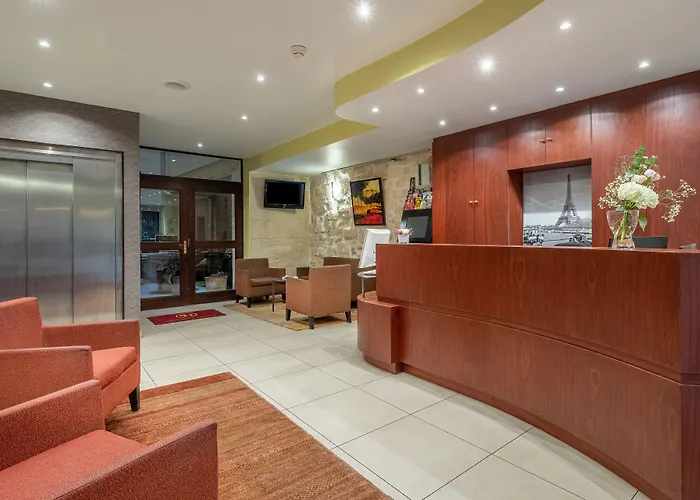 Hotel 85 Saint Honore 3*