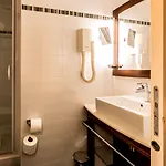 Hotel 85 Saint Honore