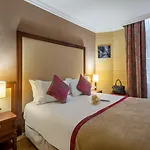 85 Saint Honore 3* Paris